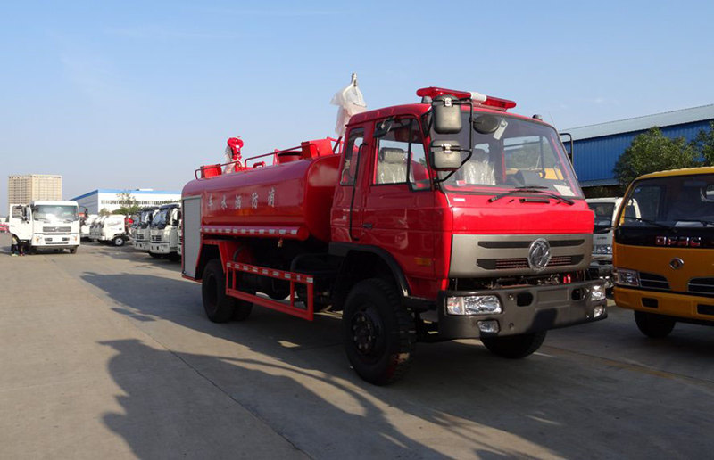 東風(fēng)10噸消防灑水車